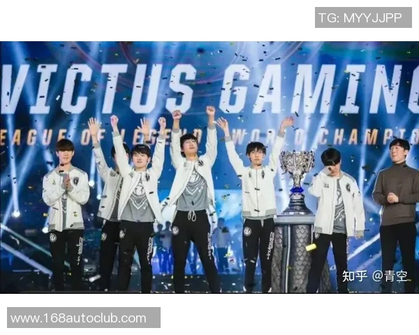 IG战队转型之路揭秘：从巅峰到重生的奋斗历程与未来展望