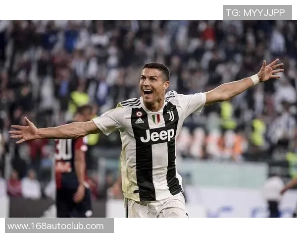 C罗与伊布的巅峰对决谁才是真正的足球传奇之王 C罗与伊布的巅峰对决谁才是真正的足球传奇之王