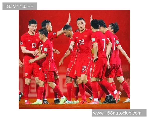 中国国足迎战叙利亚力争进球胜利全力以赴展现团队精神 中国国足迎战叙利亚力争进球胜利全力以赴展现团队精神